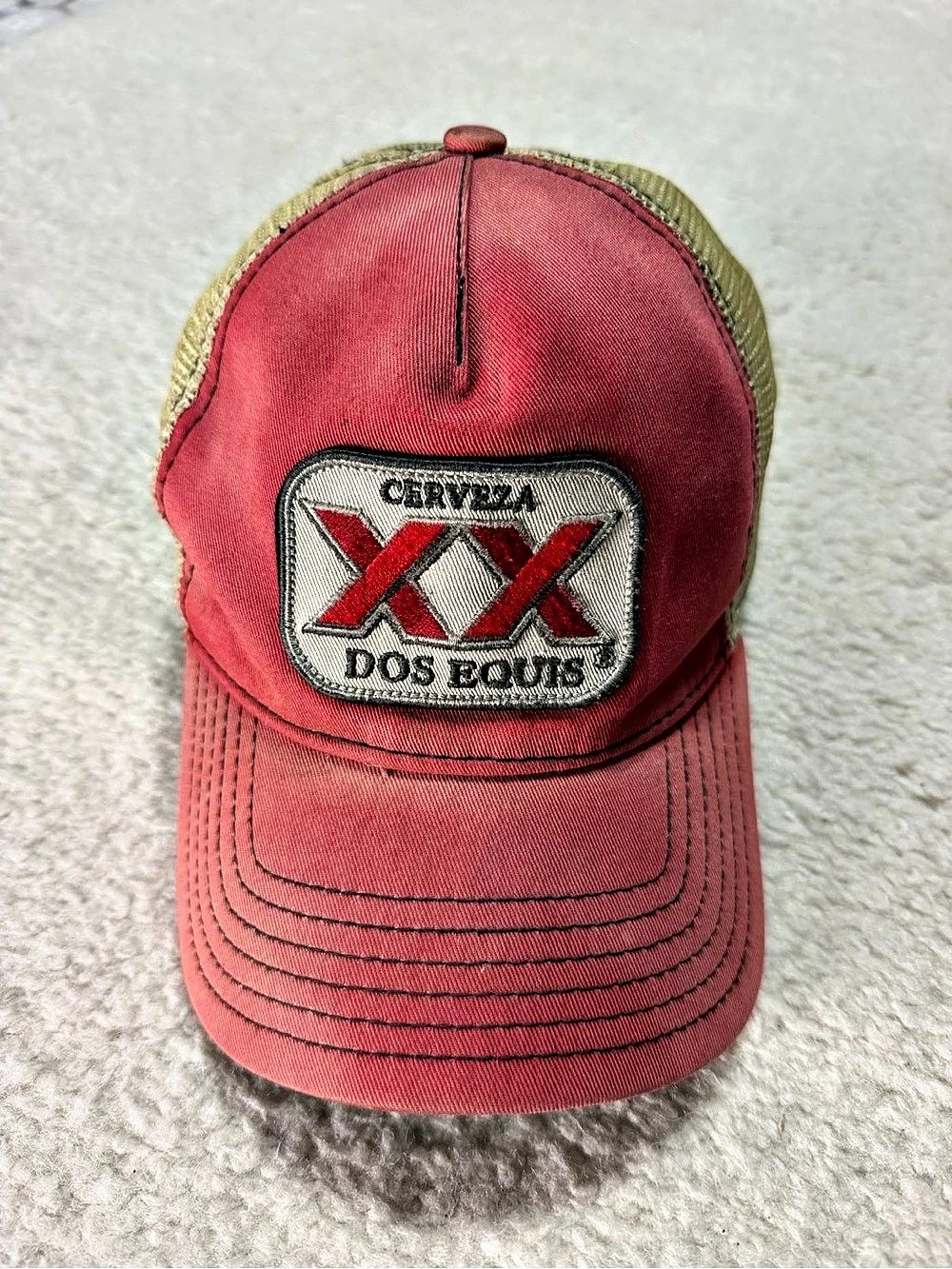 e Dos Equis Cerveza XX Trucker Hat Red Khaki Mesh Snapback